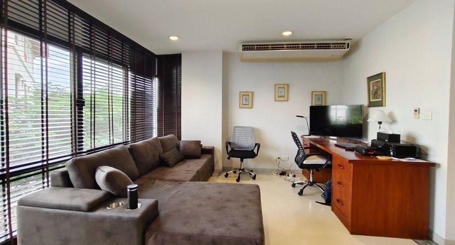 For rent 4 bedrooms condo in Pran Buri, Prachuap Khiri Khan