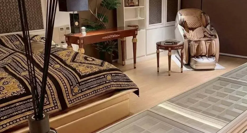 For sale 3 bedrooms condo in Pathum Wan, Bangkok