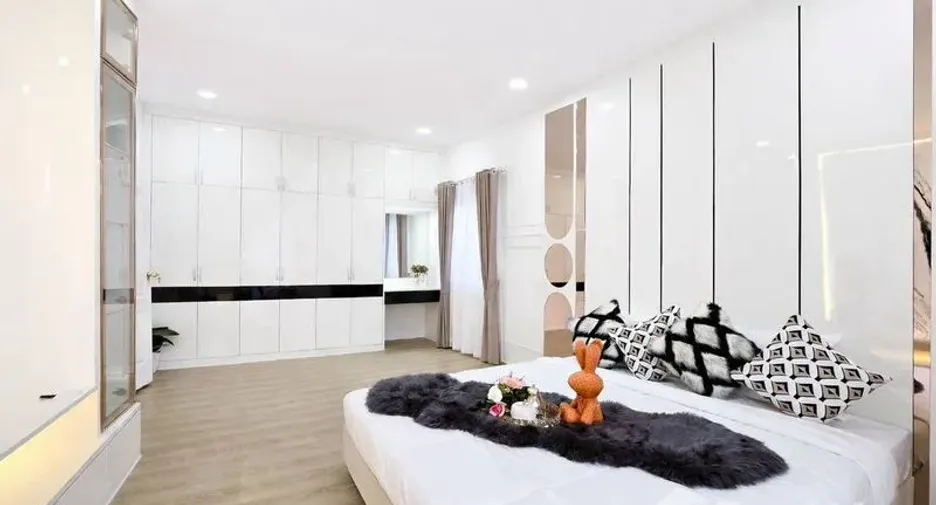 For rent 4 bedrooms house in Bang Lamung, Chonburi
