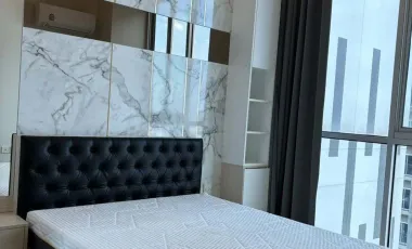 For rent 2 bedrooms condo in Huai Khwang, Bangkok