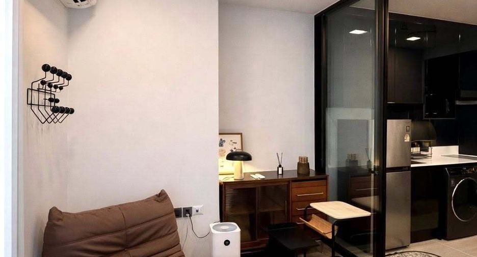 For rent 1 bed condo in Phaya Thai, Bangkok