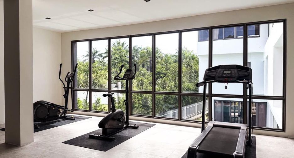 For rent 5 bedrooms villa in Kathu, Phuket