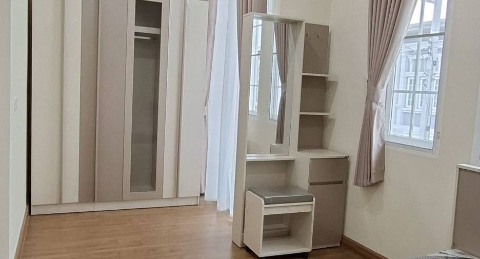 For rent 3 bedrooms house in Mueang Chiang Mai, Chiang Mai