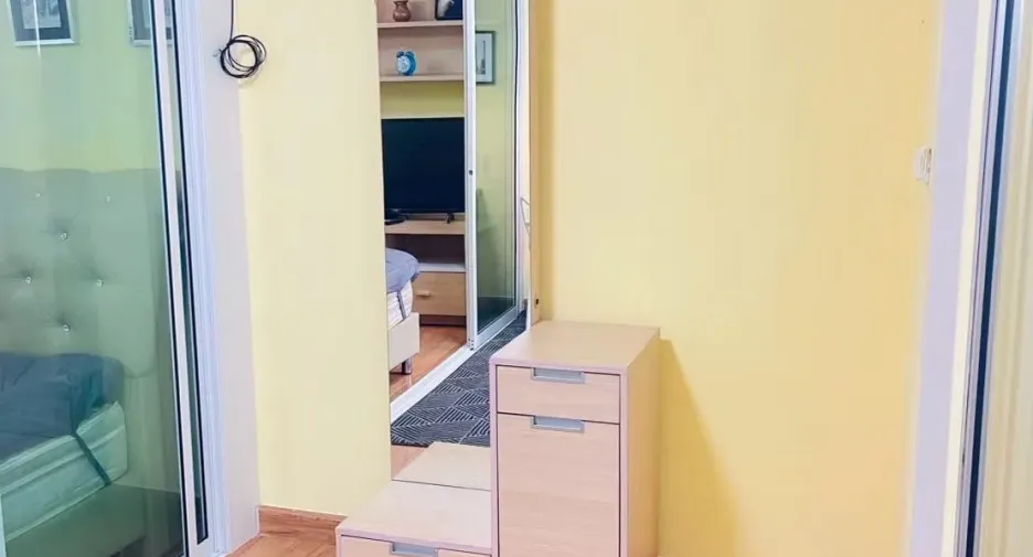 For rent 1 bed condo in Huai Khwang, Bangkok