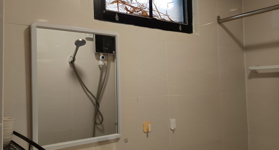 For rent studio condo in Sai Mai, Bangkok