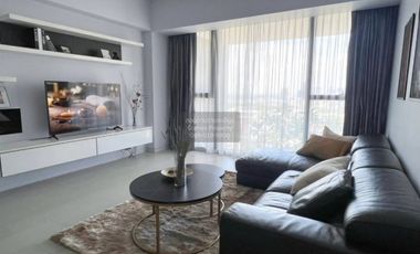 For rent 2 bedrooms condo in Sathon, Bangkok