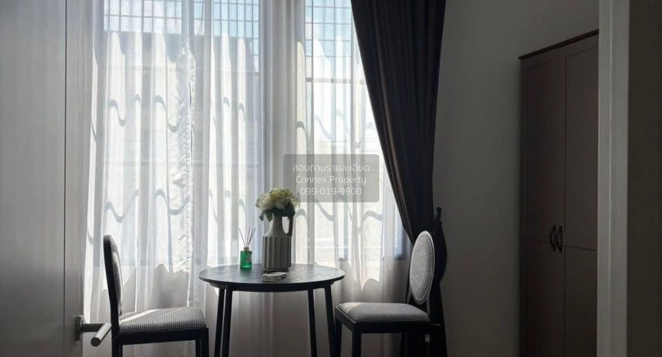 For rent 3 bedrooms townhouse in Bang Phli, Samut Prakan