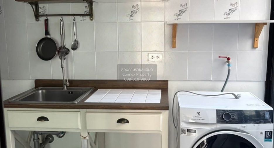 For rent 3 bedrooms townhouse in Bang Phli, Samut Prakan