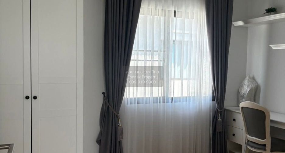 For rent 3 bedrooms townhouse in Bang Phli, Samut Prakan