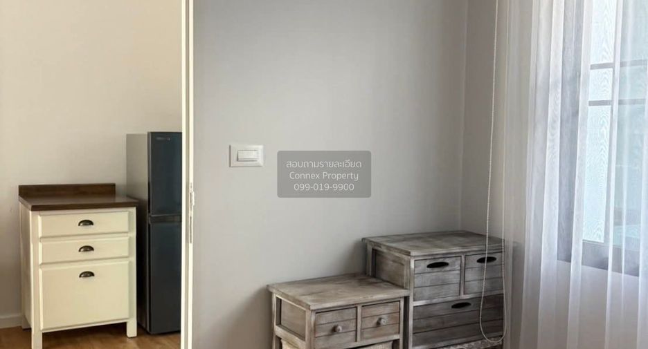 For rent 3 bedrooms townhouse in Bang Phli, Samut Prakan