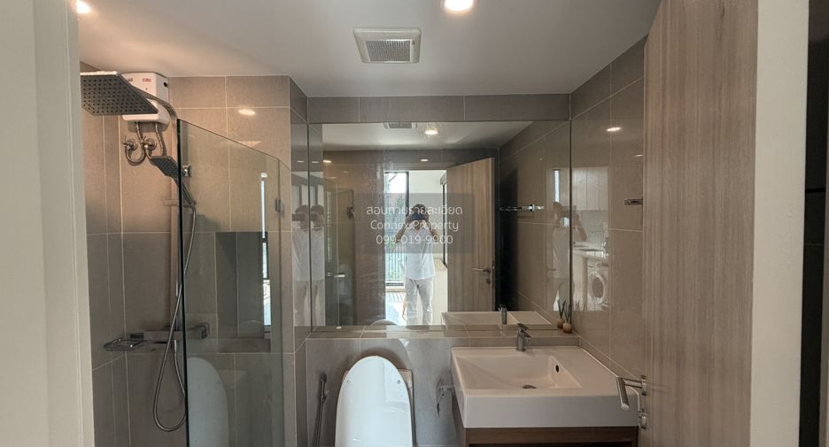 For rent 1 bed condo in Phra Khanong, Bangkok