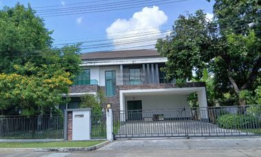 Casa en alquiler de 4 habitaciones en Prawet, Bangkok
