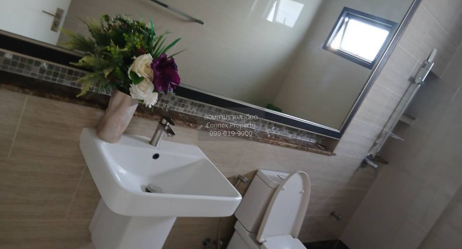 Haus zur Miete mit 4 Zimmer in Prawet, Bangkok