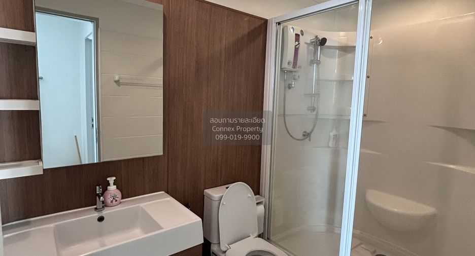 For rent 2 bedrooms condo in Khlong San, Bangkok