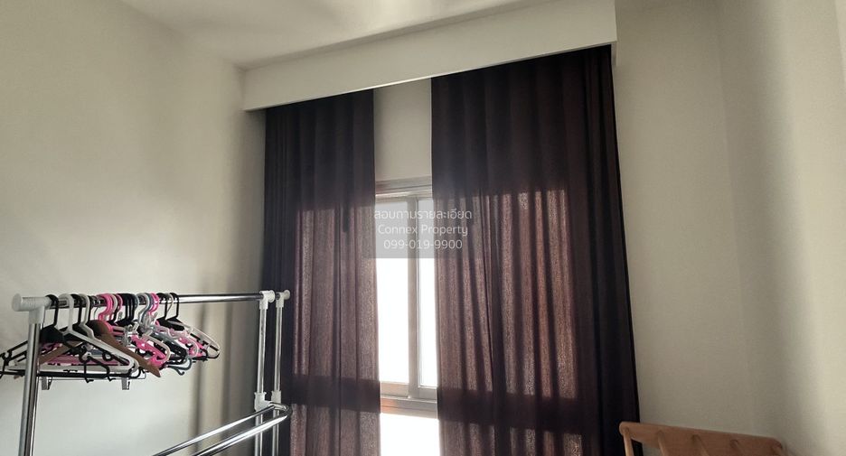For rent 2 bedrooms condo in Khlong San, Bangkok