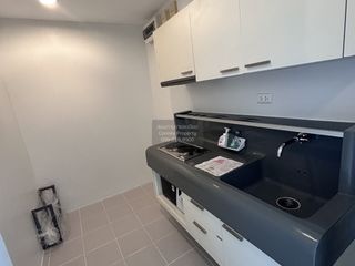 出租 2 卧室 公寓 在 Khlong San, 曼谷