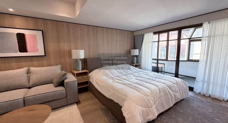 For rent 3 bedrooms condo in Watthana, Bangkok