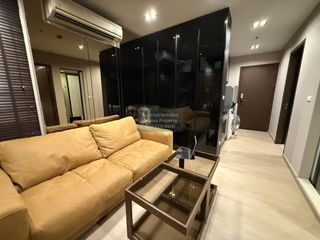 À louer 1 chambre condo à Huai Khwang, Bangkok