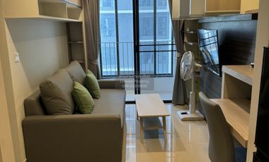 Condo en alquiler de 2 habitaciones en Khlong San, Bangkok