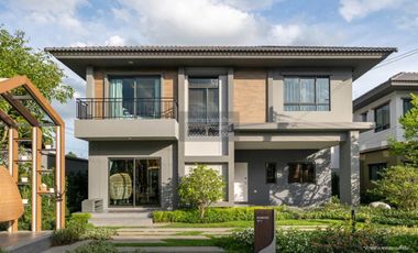 出售 4 卧室 独立屋 在 Mueang Pathum Thani, Pathum Thani