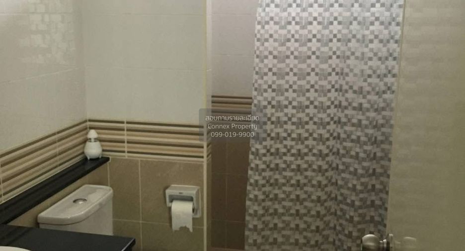 For sale 3 bedrooms townhouse in Bang Khae, Bangkok