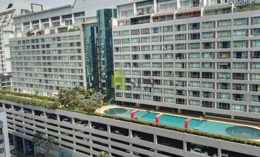 For sale 1 bed condo in Khlong Toei, Bangkok