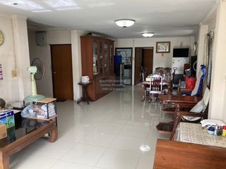 For sale 5 bedrooms house in Bang Rak, Bangkok
