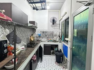 For sale 4 bedrooms townhouse in Lat Krabang, Bangkok
