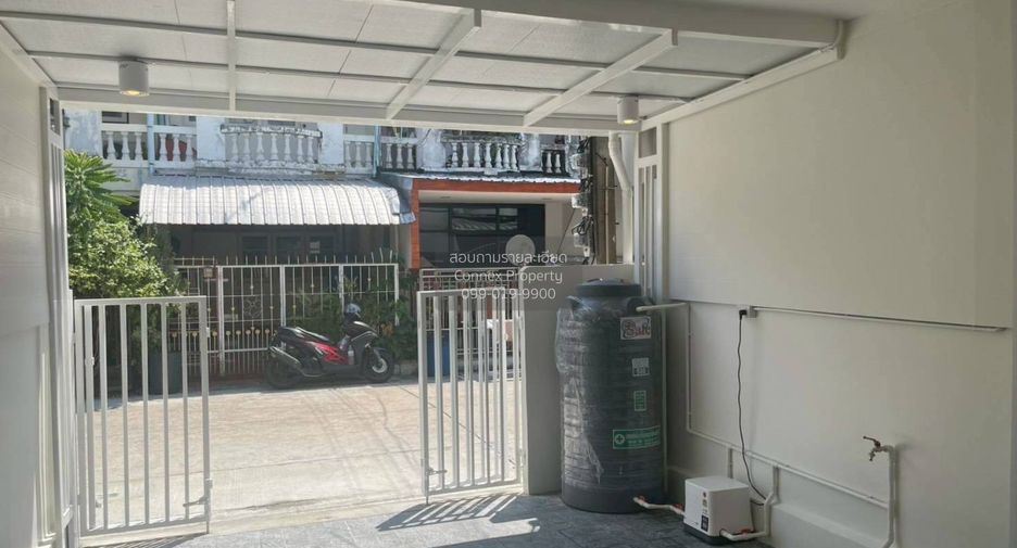For sale 2 bedrooms townhouse in Sai Mai, Bangkok