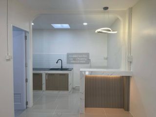 For sale 2 ベッドルーム townhouse in Sai Mai, Bangkok