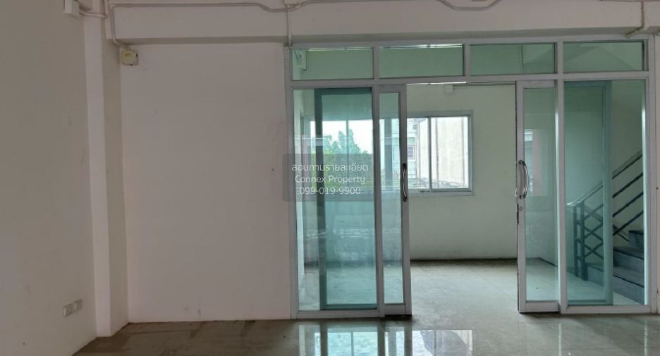 For sale 4 bedrooms retail Space in Bang Khae, Bangkok