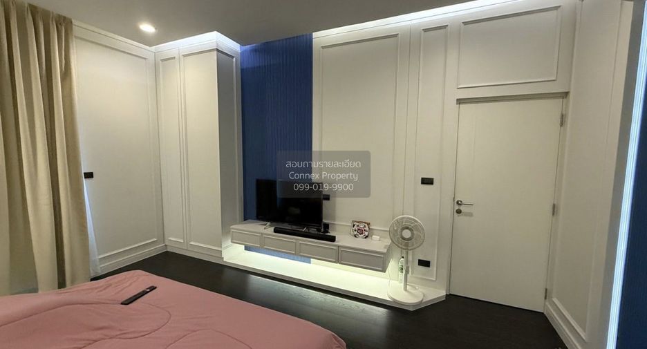 For sale 5 bedrooms house in Thawi Watthana, Bangkok