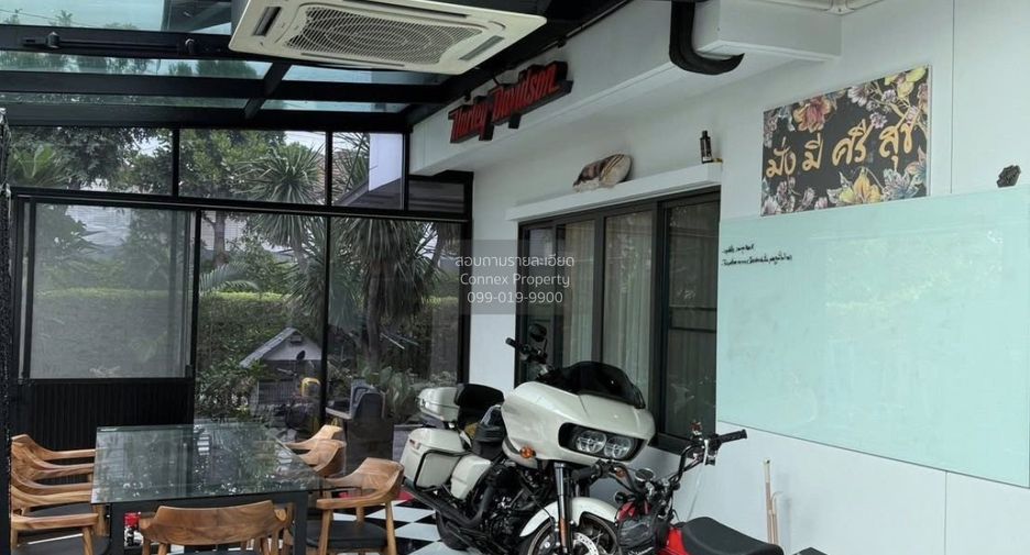 For sale 5 bedrooms house in Thawi Watthana, Bangkok