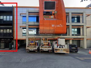 For sale 1 bed townhouse in Phaya Thai, Bangkok