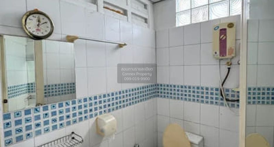 For sale 2 bedrooms townhouse in Pak Kret, Nonthaburi