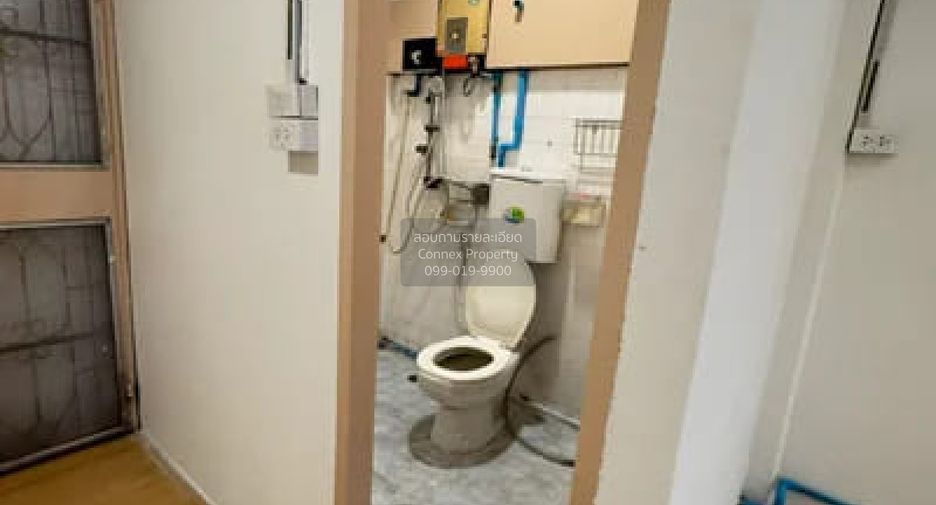For sale 2 bedrooms townhouse in Pak Kret, Nonthaburi
