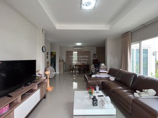 For sale 3 bedrooms house in Mueang Samut Sakhon, Samut Sakhon