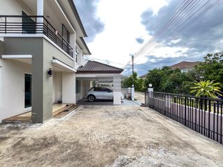 For sale 4 bedrooms house in Mueang Samut Sakhon, Samut Sakhon