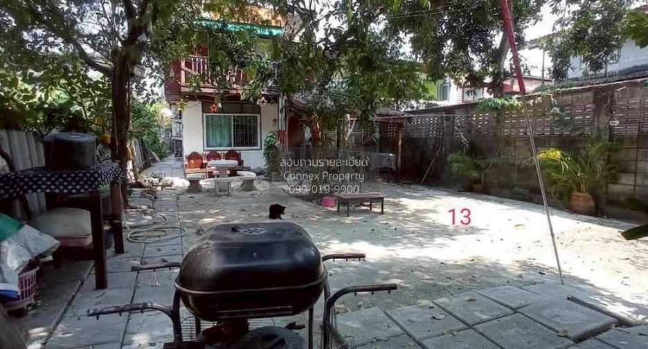 For sale 3 bedrooms house in Chatuchak, Bangkok