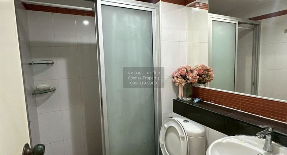 For sale 2 bedrooms condo in Chatuchak, Bangkok