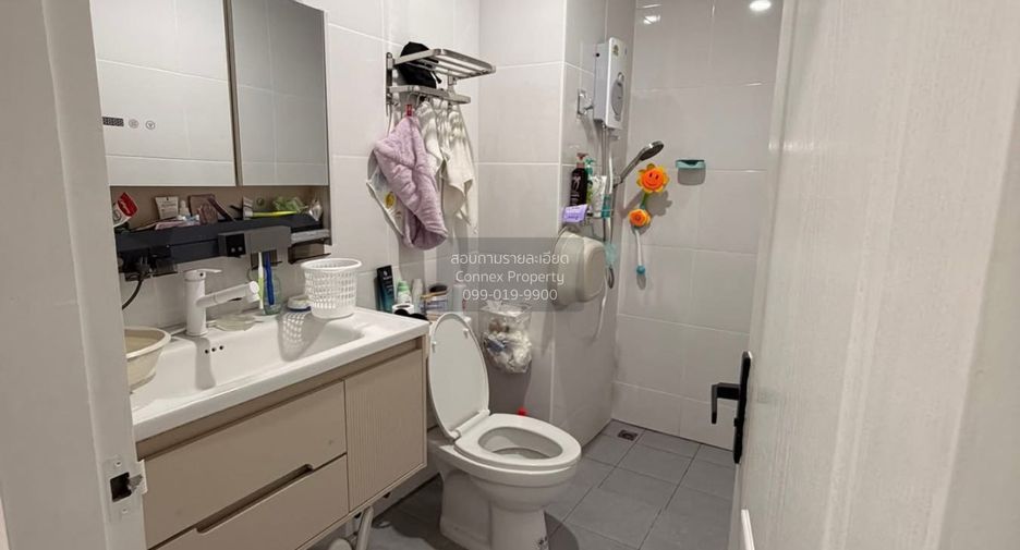 For sale 4 ベッドルーム townhouse in Bang Bon, Bangkok