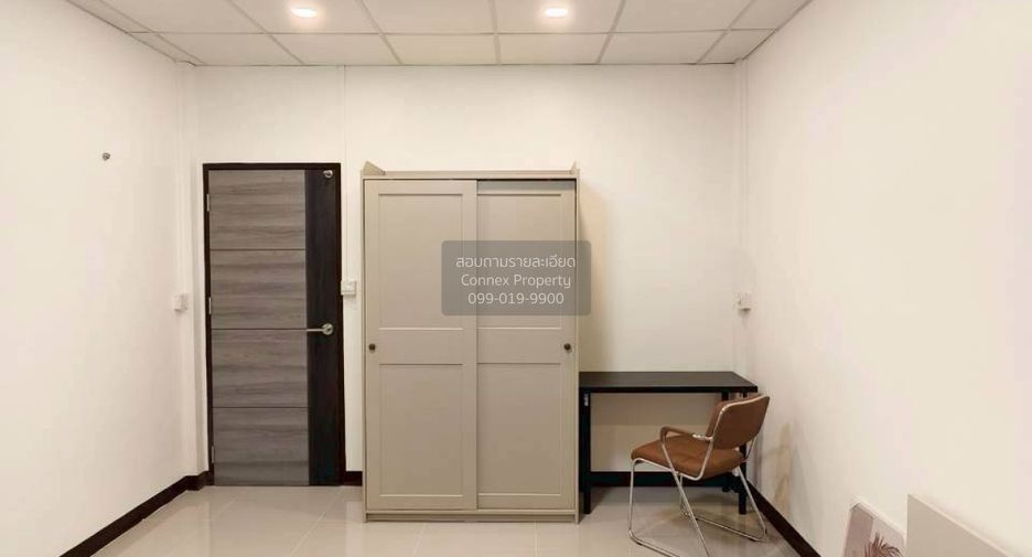 Haus zum Kauf mit 3 Zimmer in Lat Phrao, Bangkok