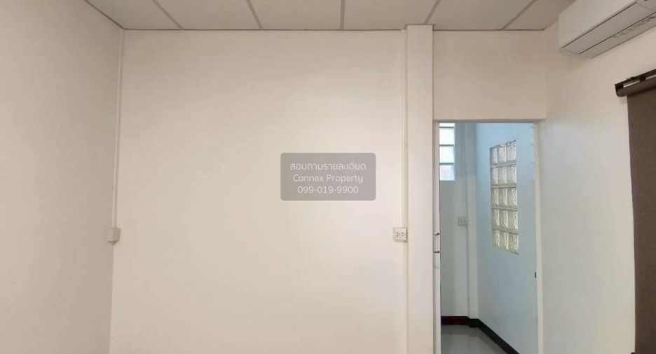 Haus zum Kauf mit 3 Zimmer in Lat Phrao, Bangkok