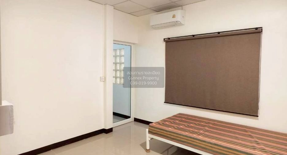 Haus zum Kauf mit 3 Zimmer in Lat Phrao, Bangkok