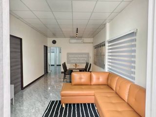 Haus zum Kauf mit 3 Zimmer in Lat Phrao, Bangkok