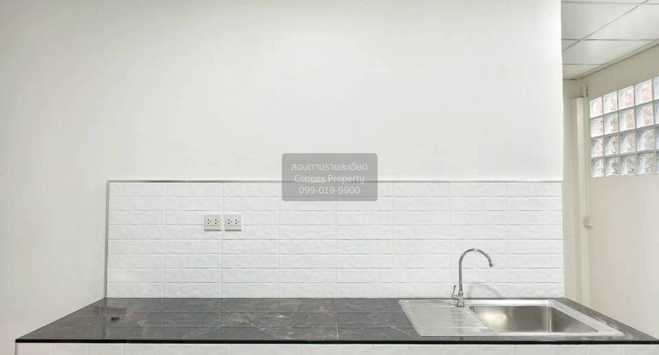 Haus zum Kauf mit 3 Zimmer in Lat Phrao, Bangkok