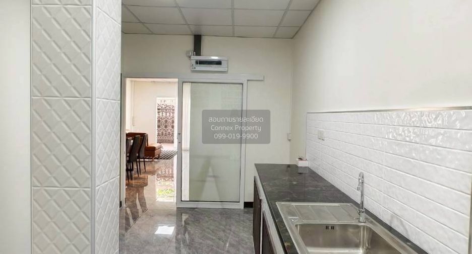 Haus zum Kauf mit 3 Zimmer in Lat Phrao, Bangkok
