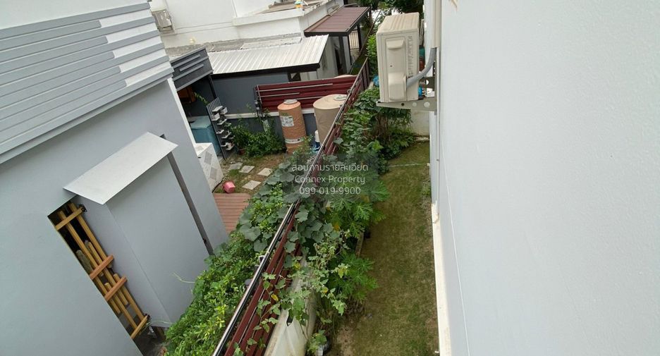 For sale 3 bedrooms house in Phra Samut Chedi, Samut Prakan