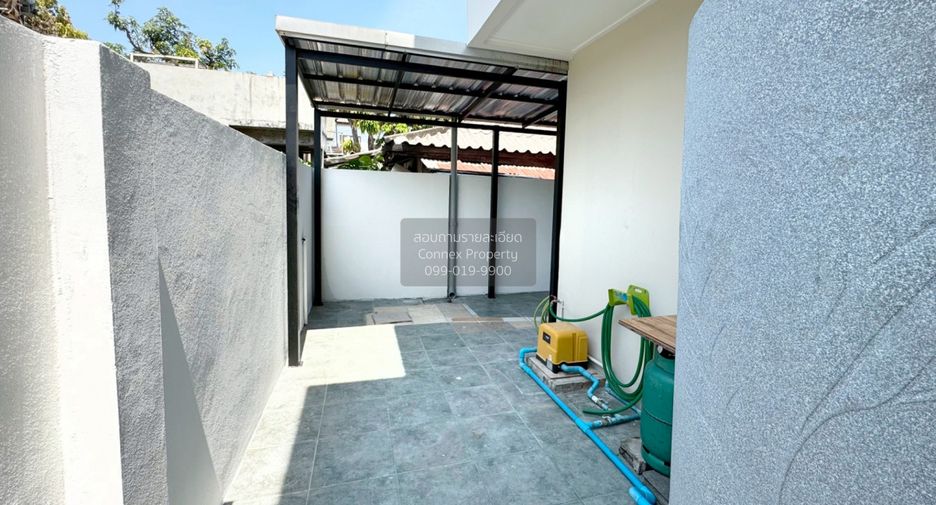 Haus zum Kauf mit 4 Zimmer in Suan Luang, Bangkok
