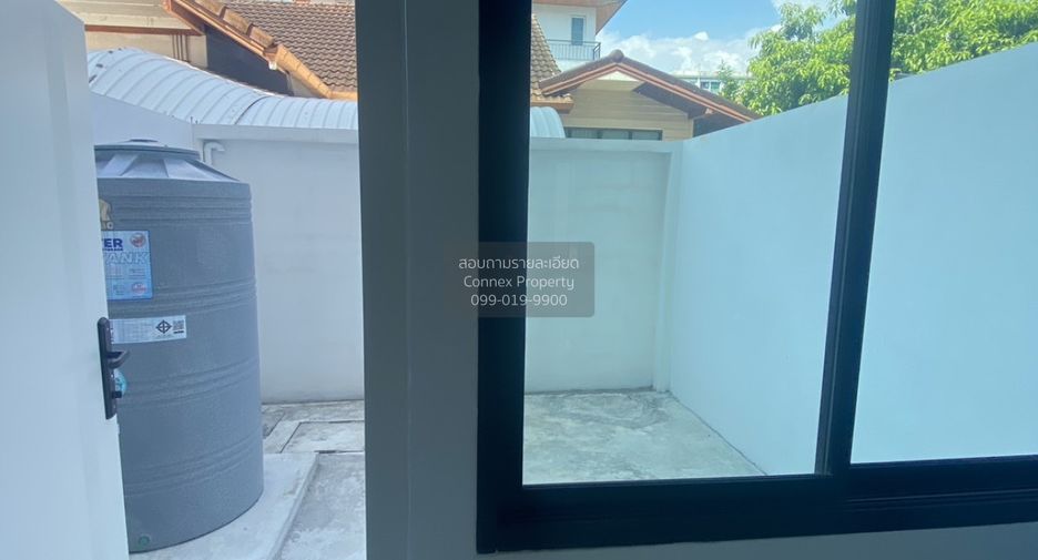Reihenhaus zum Kauf mit 4 Zimmer in Bang Khen, Bangkok